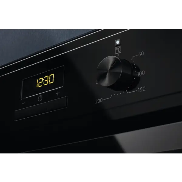 ELECTROLUX Pecnica EOF3H50BK - Image 3